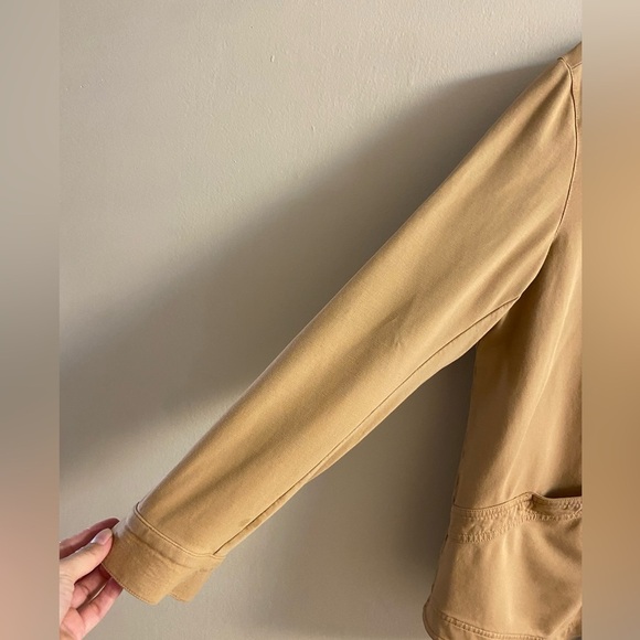 J Jill barn jacket shacket camel color button front cotton Medium Petite - Picture 5 of 8